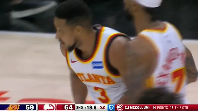 CJ-麦科勒姆次节单节砍下14分，老鹰半场64-59领先太阳